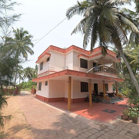 The Camp Club Beach Villa Payyannur エクステリア 写真