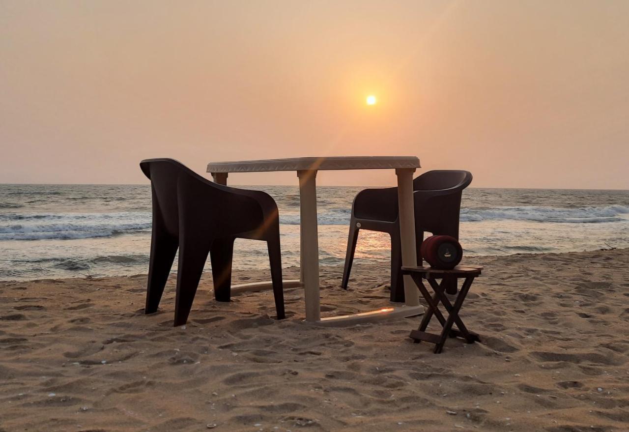 The Camp Club Beach Villa Payyannur エクステリア 写真