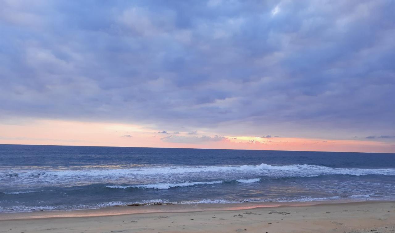 The Camp Club Beach Villa Payyannur エクステリア 写真