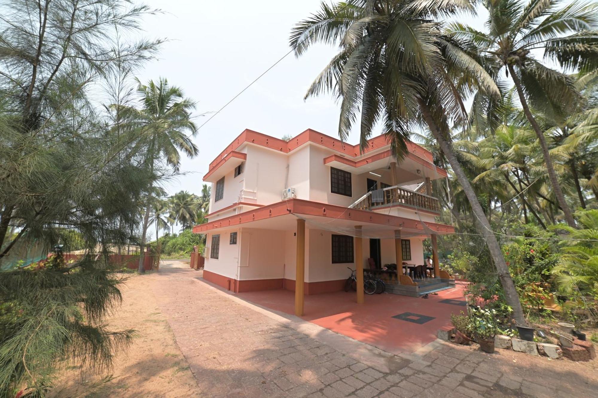 The Camp Club Beach Villa Payyannur エクステリア 写真